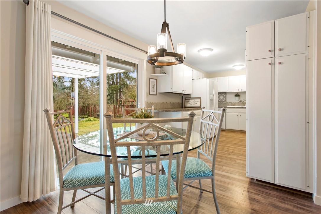 4607 Southeast 4th Place Renton, WA 98059 - Photo 7 of 25
