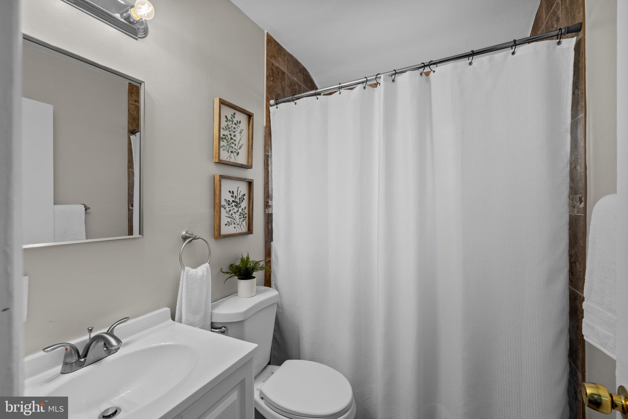 136 Bladen Road Essex, MD 21221 - Photo 13 of 30 Gallery Image 13