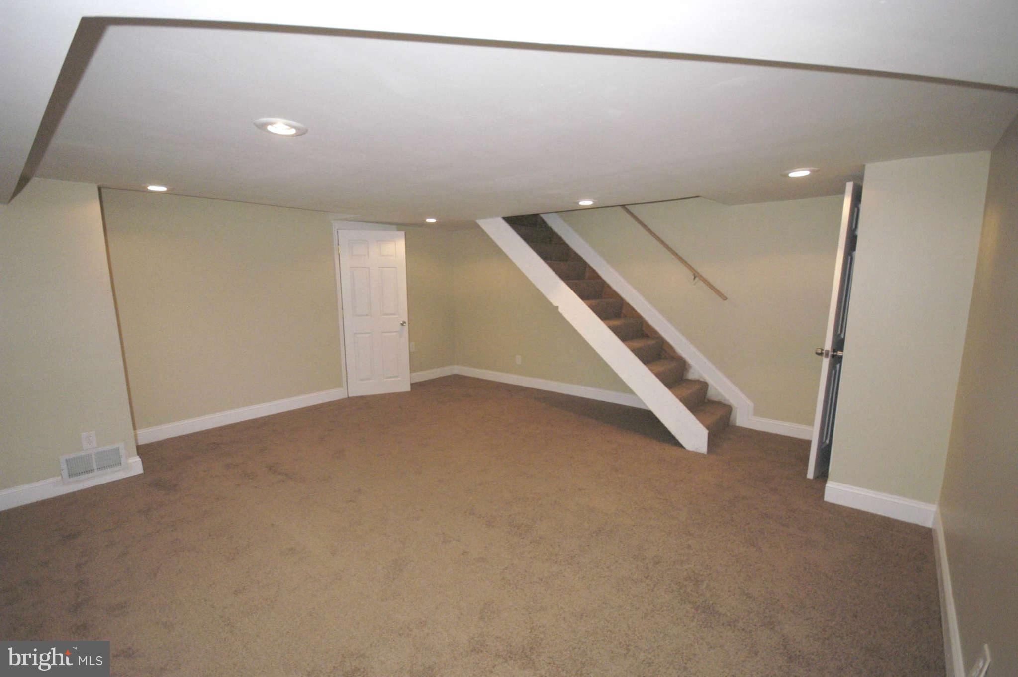 8549 Morven Road Baltimore, MD 21234 - Photo 14 of 25 Family Room