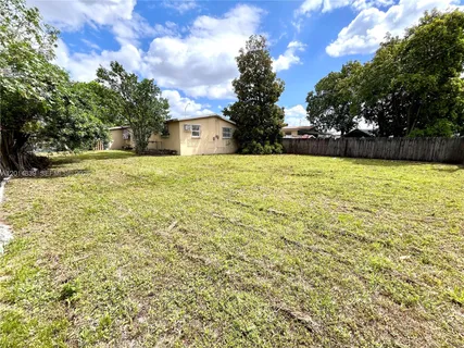 $595,000 | 1310 West 31st Street, Hialeah, FL 33012