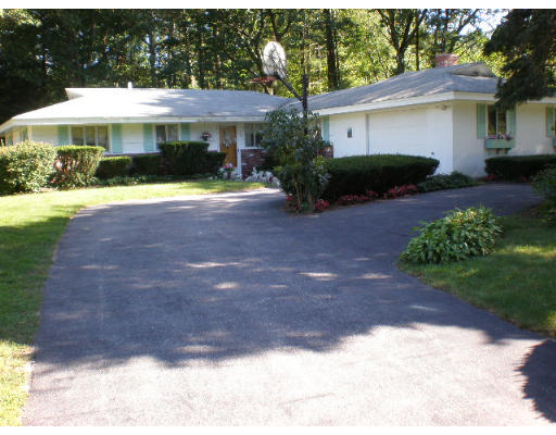 30 Old Stage Road Chelmsford, MA 01824 - Photo 1 of 13 Gallery Image 1
