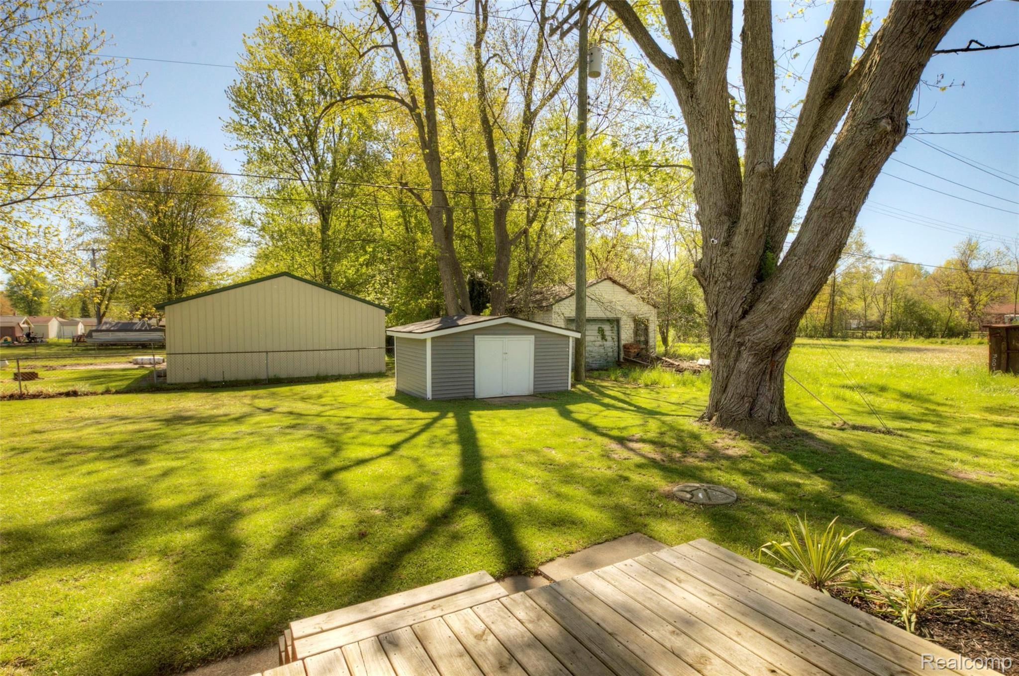 18017 Sumpter Road Belleville, MI 48111 - Photo 44 of 46 4H8A6642_3_4.jpg