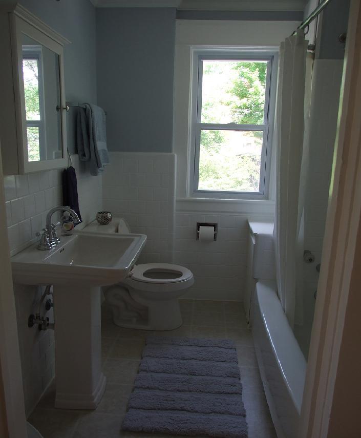 2433 Montvale Road Southwest Roanoke, VA 24015 - Photo 10 of 16 2433 upper bath