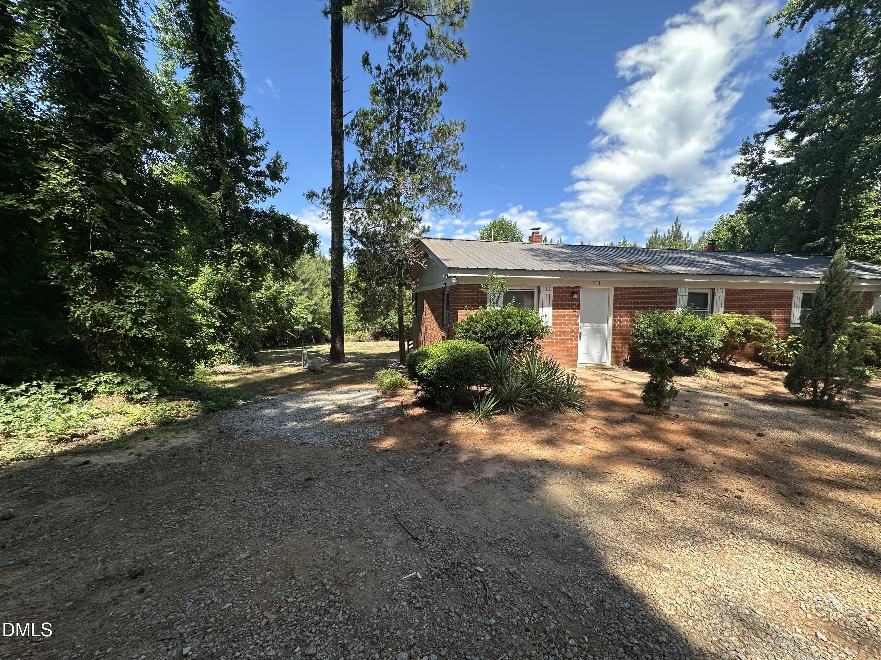 303 Weston Road Garner, NC 27529 - Photo 4 of 15