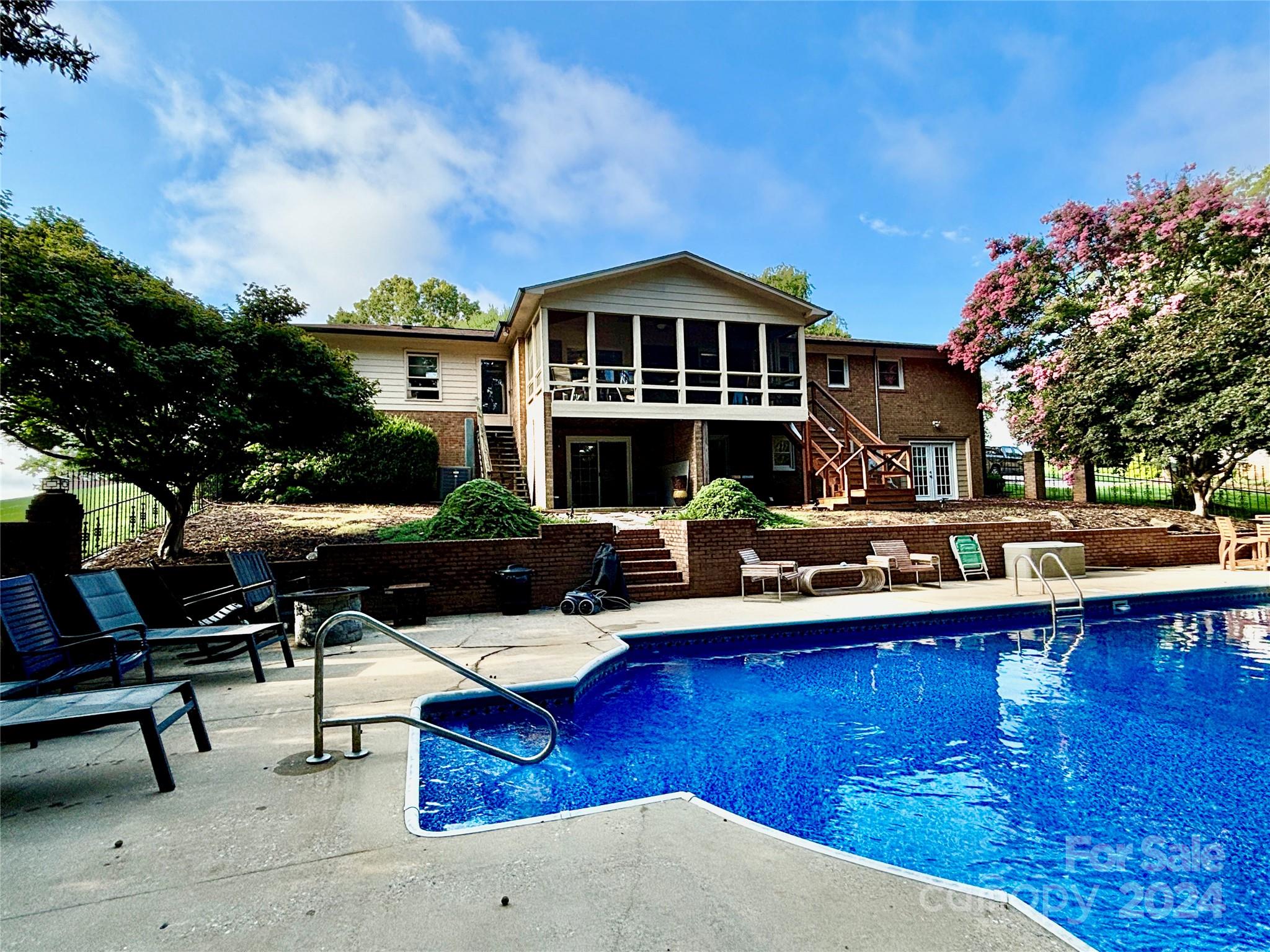 347 Skyline Road Hickory, NC 28601 - Photo 35 of 35 Gallery Image 35