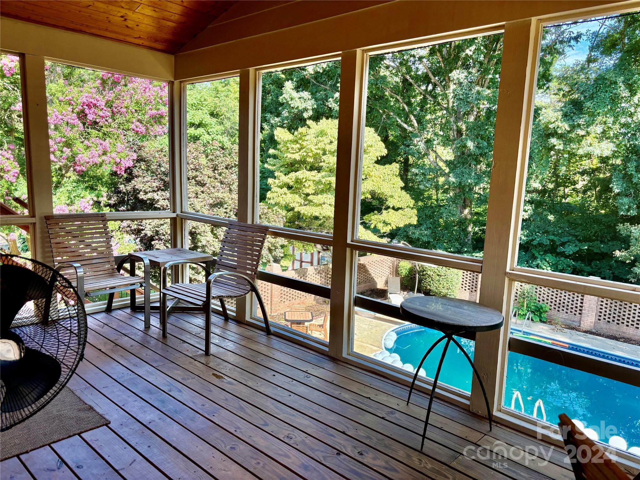 347 Skyline Road Hickory, NC 28601 - Photo 8 of 35 Gallery Image 8