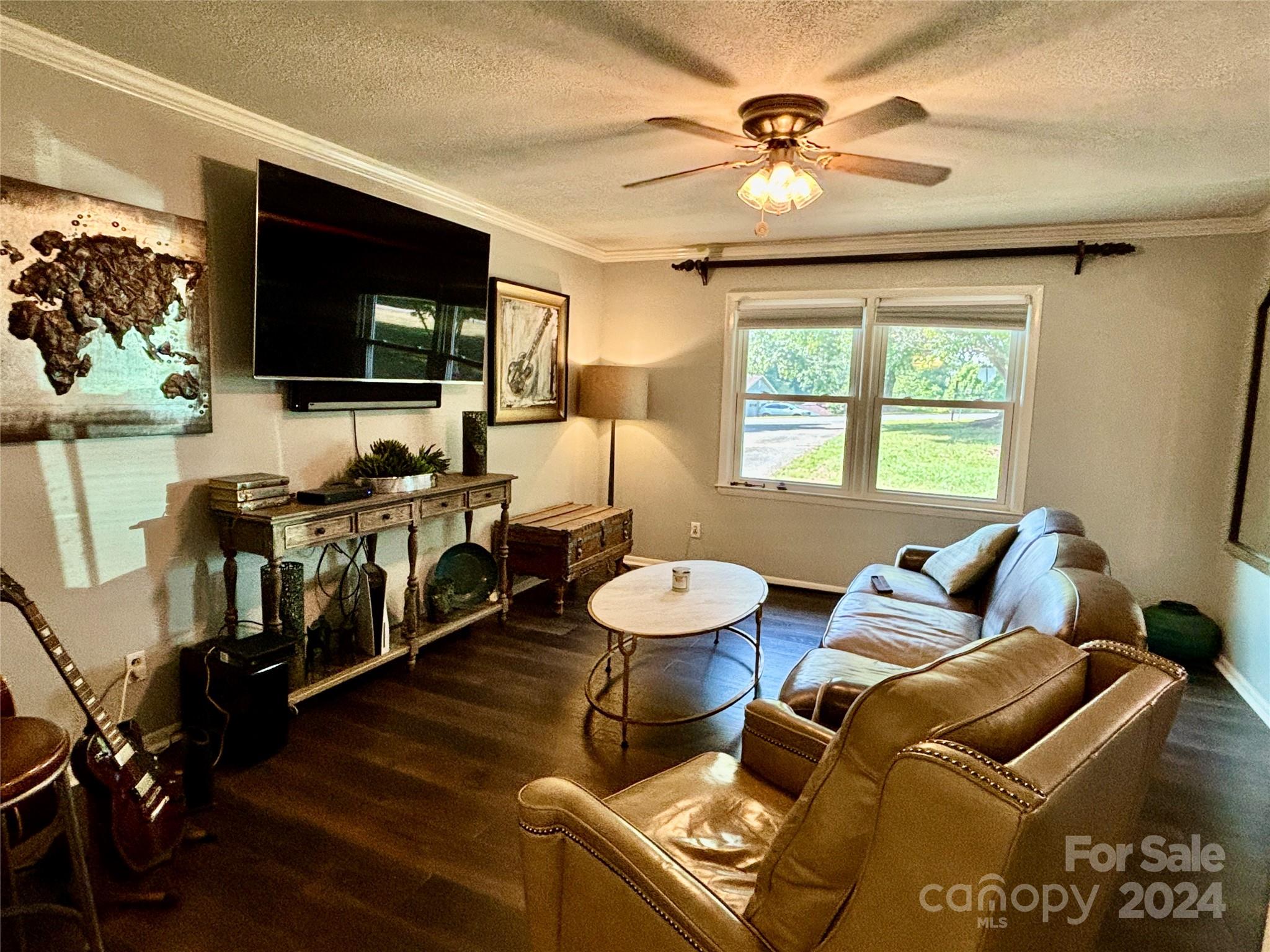 347 Skyline Road Hickory, NC 28601 - Photo 9 of 35 Gallery Image 9