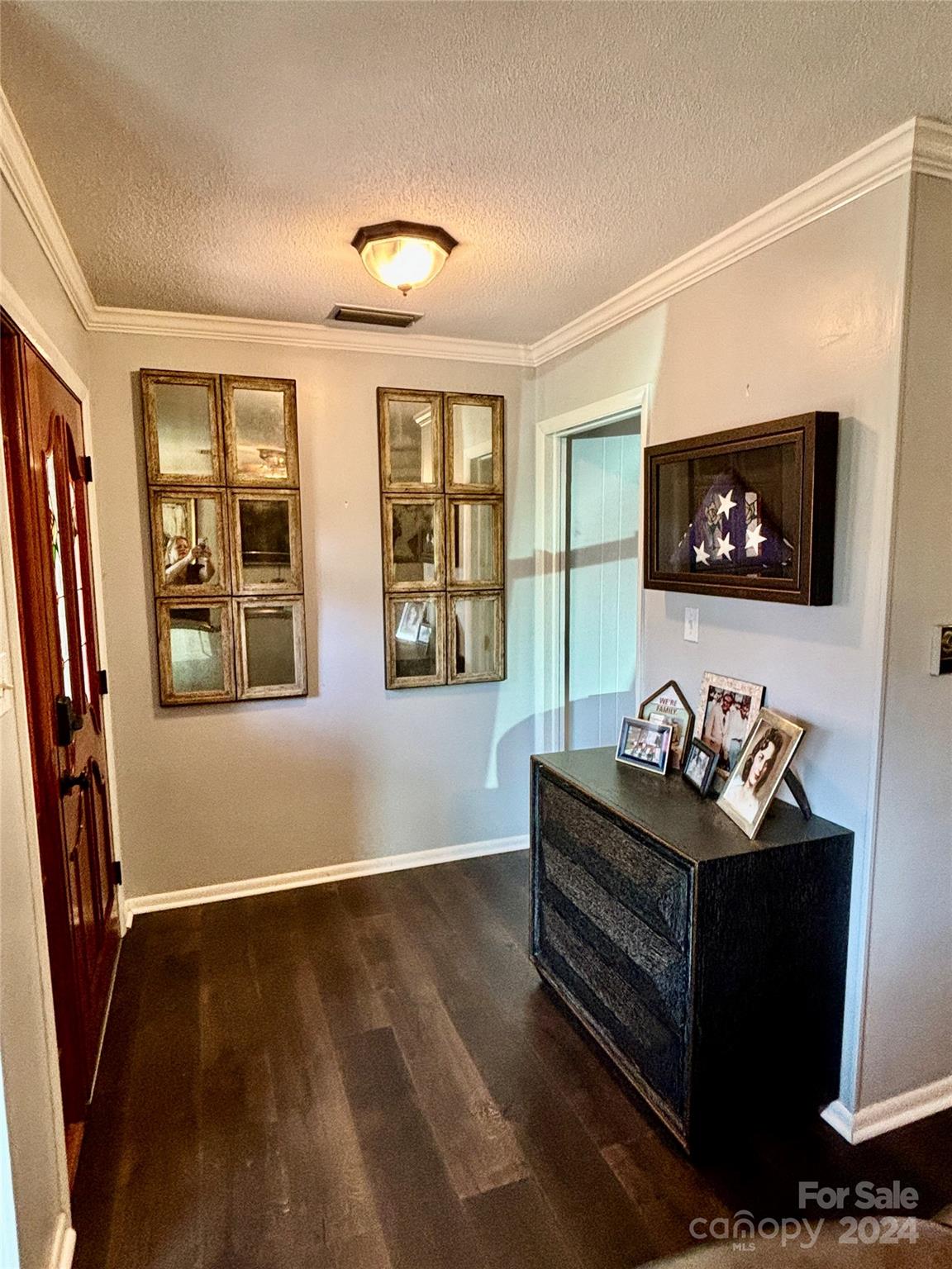 347 Skyline Road Hickory, NC 28601 - Photo 10 of 35 Gallery Image 10
