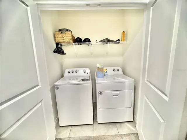 $2,000 | 2922 Boxwood Grove Row, Wesley Chapel, FL 33543