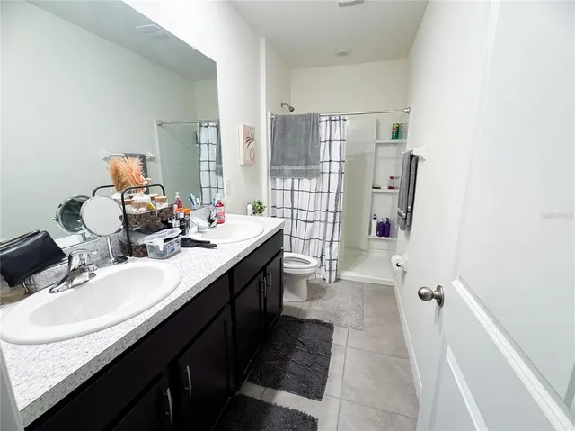 $2,000 | 2922 Boxwood Grove Row, Wesley Chapel, FL 33543