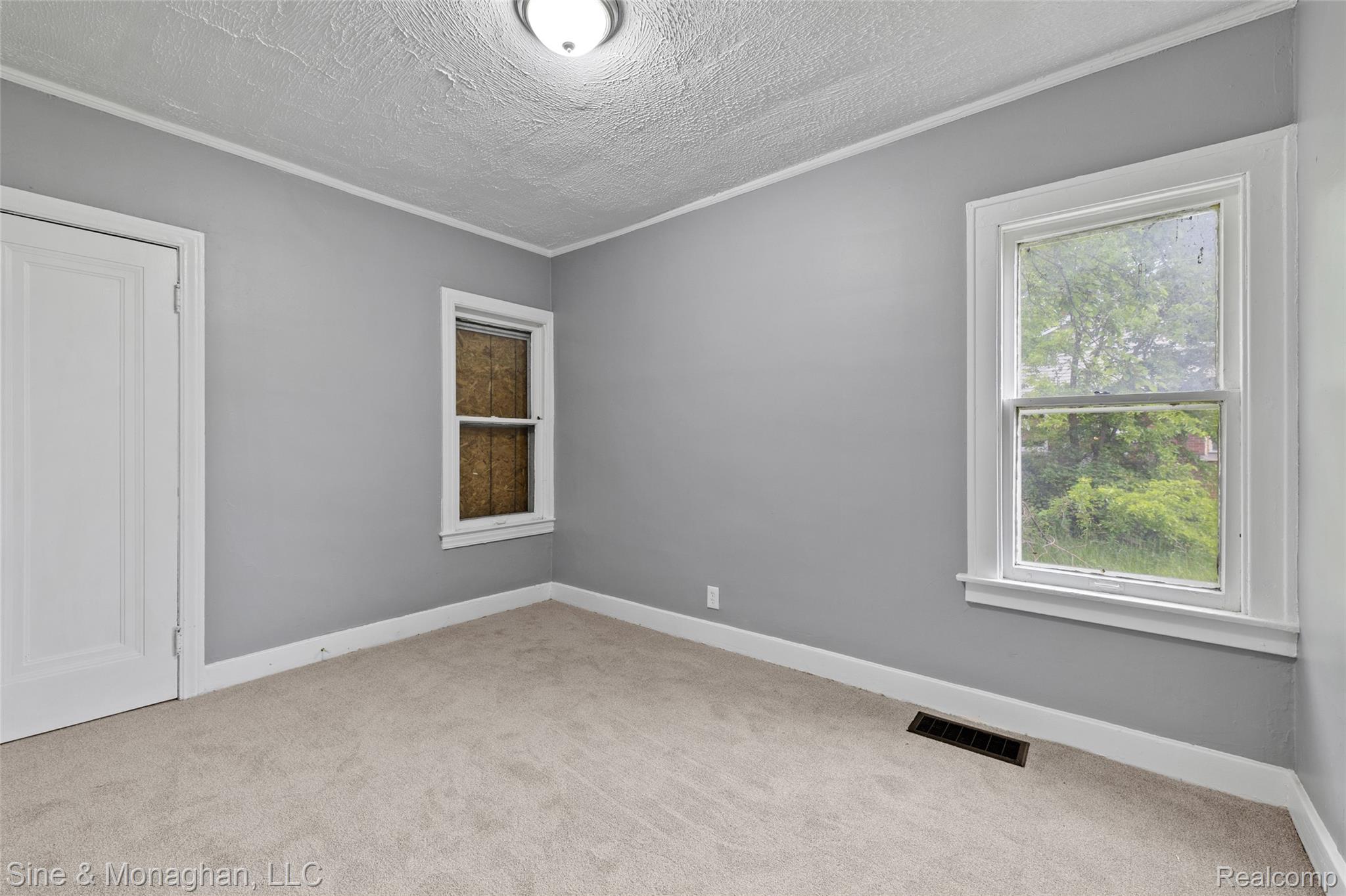 5553 Nottingham Road Detroit, MI 48224 - Photo 10 of 25 AK52825-7.jpg