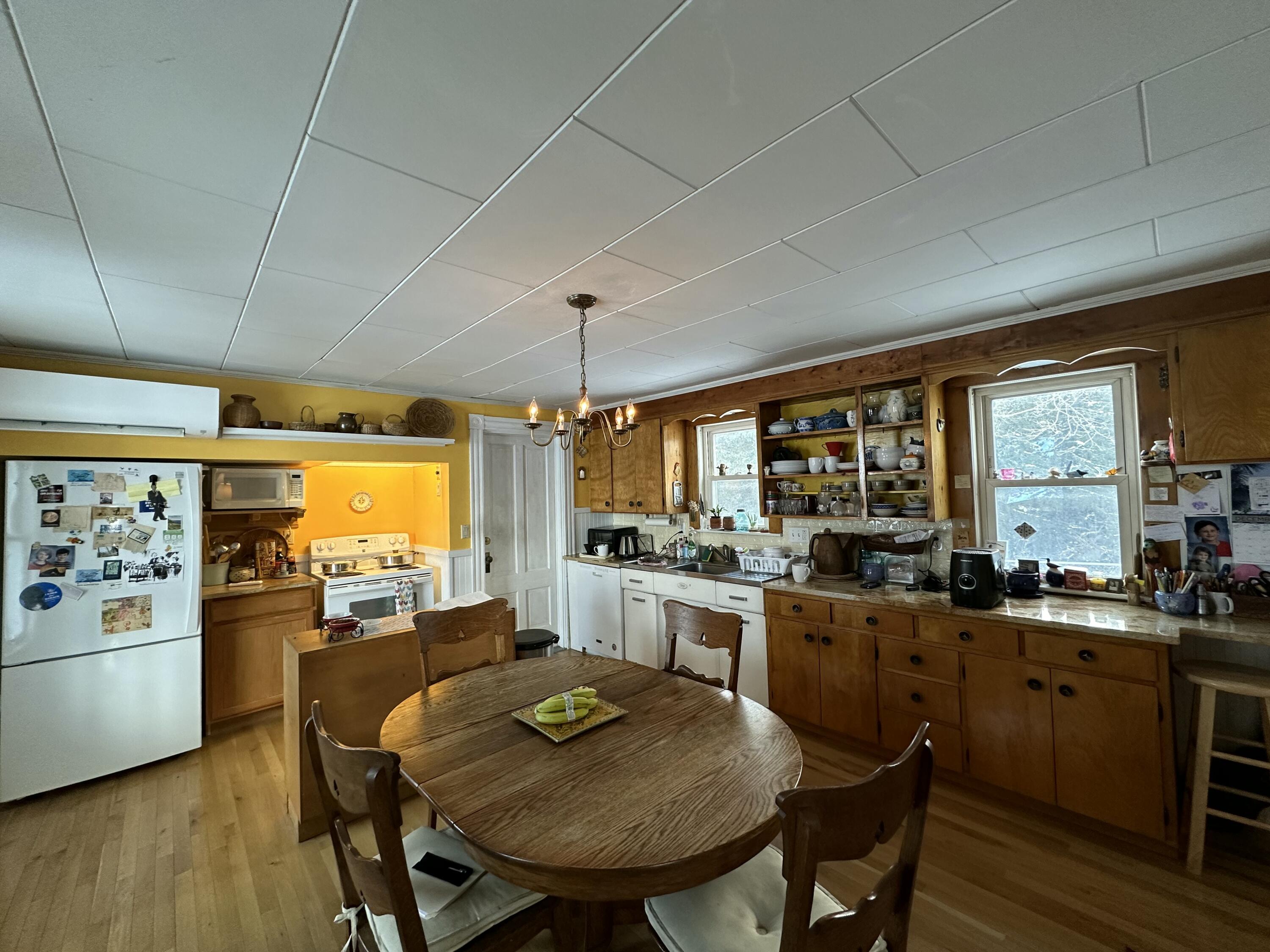 179 B Road Houlton, ME 04730 - Photo 6 of 24 IMG_7871