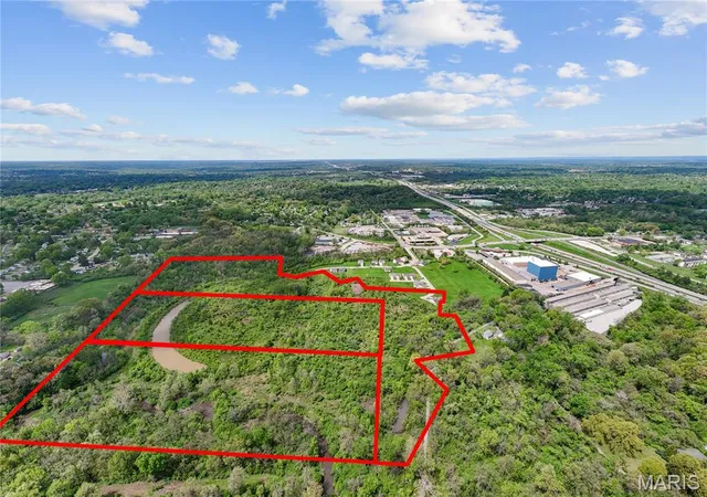 $295,000 | 1050 B Fry Lane, St. Louis, MO 63137