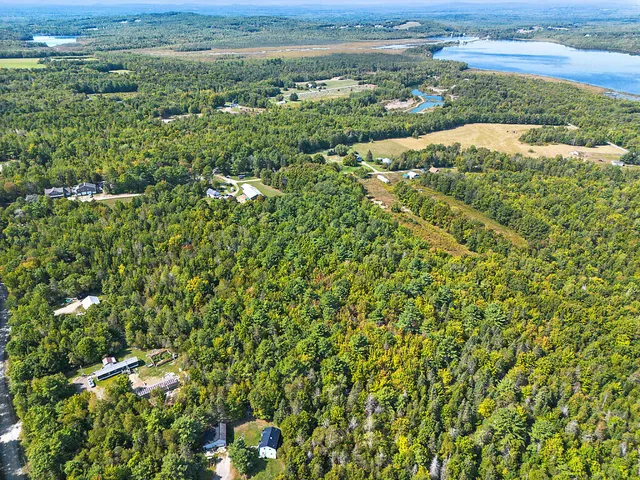 $80,000 | 68 Old Farm Road, Plymouth, ME 04969