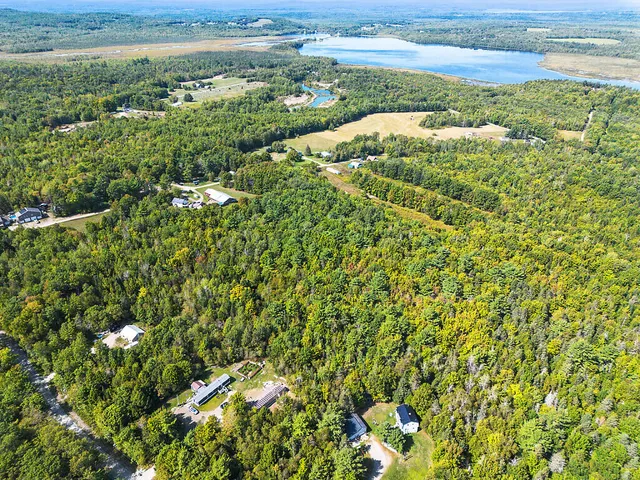 $80,000 | 68 Old Farm Road, Plymouth, ME 04969