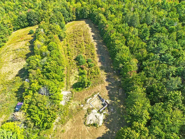 $80,000 | 68 Old Farm Road, Plymouth, ME 04969