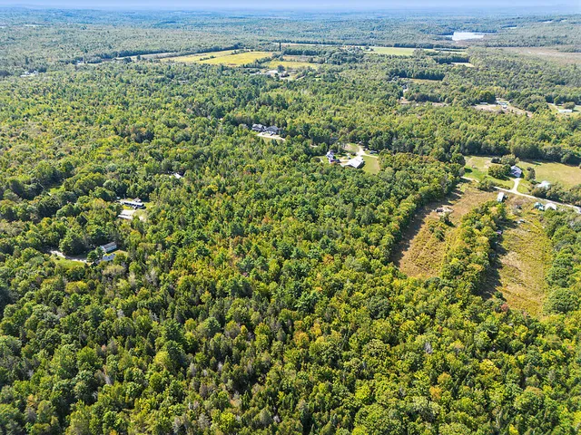 $80,000 | 68 Old Farm Road, Plymouth, ME 04969