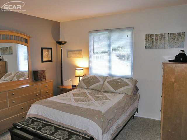 5495 Independence Colony Road Grand Blanc, MI 48439 - Photo 13 of 28 20444385-12.JPG