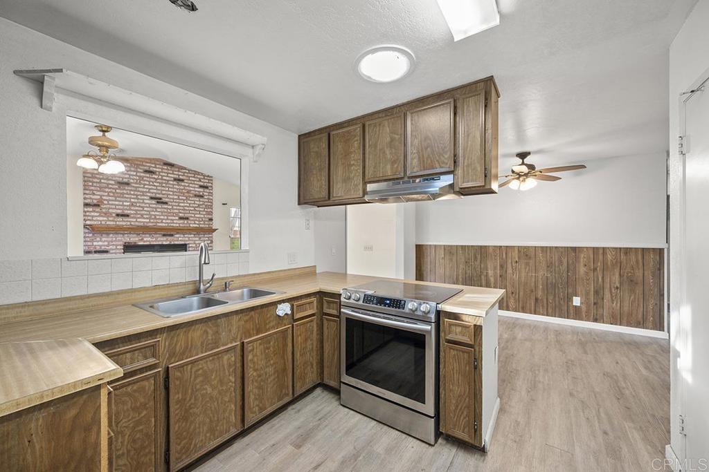 534 Ramona Avenue Spring Valley, CA 91977 - Photo 9 of 49