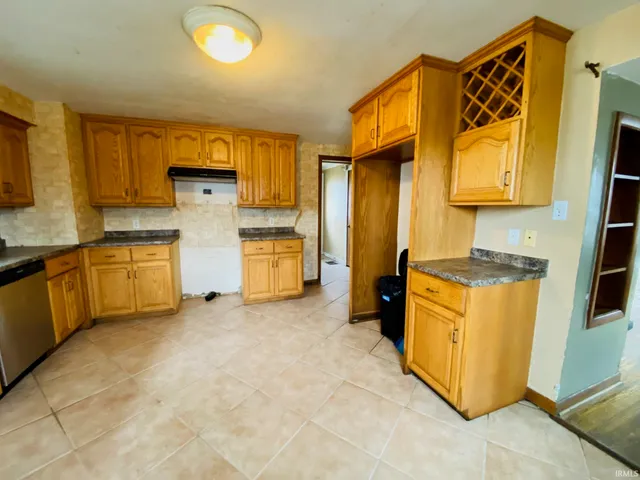 $80,000 | 600 Bluff Street, Winslow, IN 47598