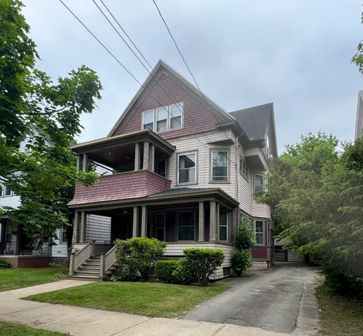 $619,000 | 96 Hubinger Street, New Haven, CT 06511