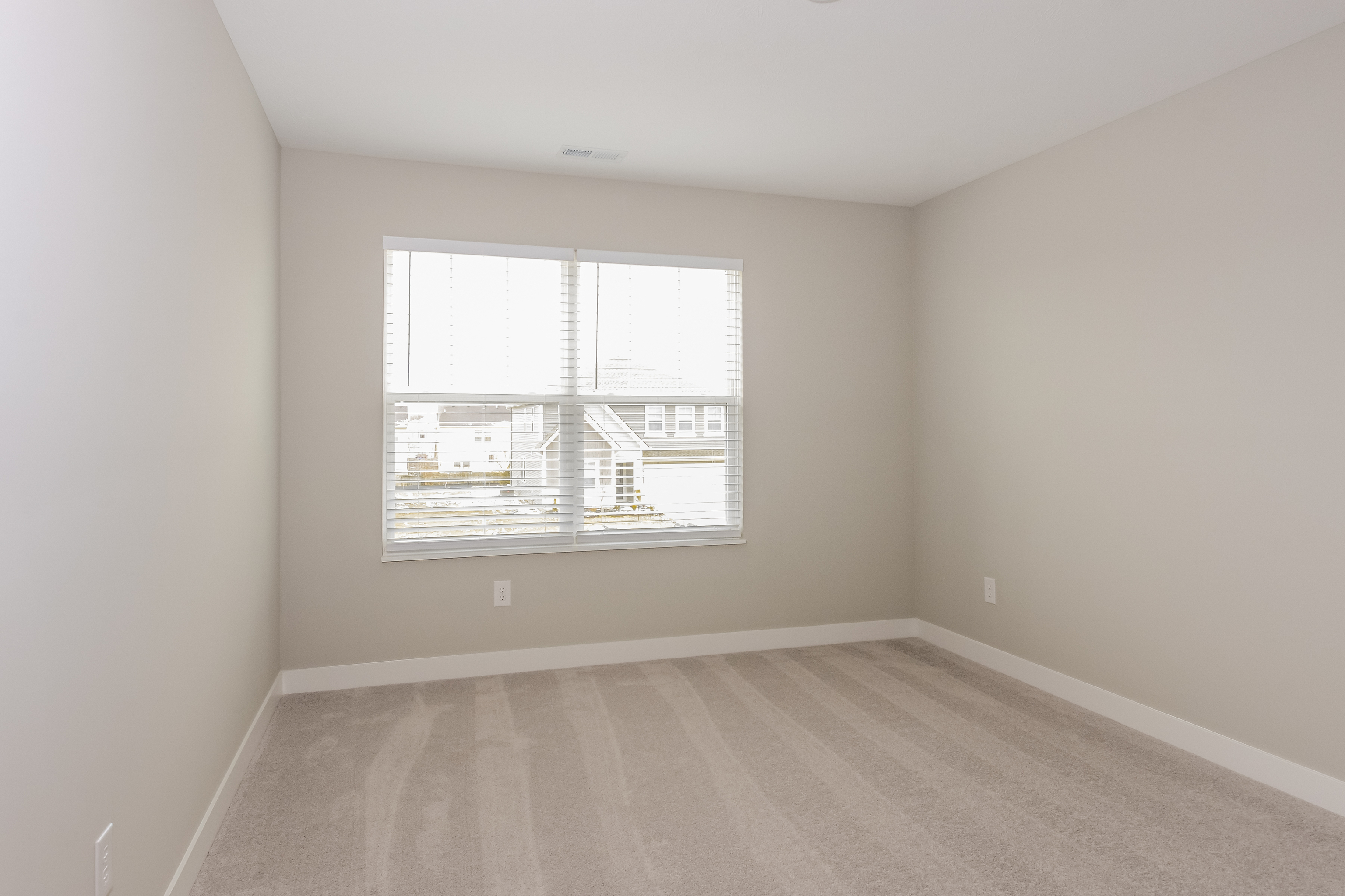 9225 Larson Drive Pendleton, IN 46064 - Photo 14 of 17