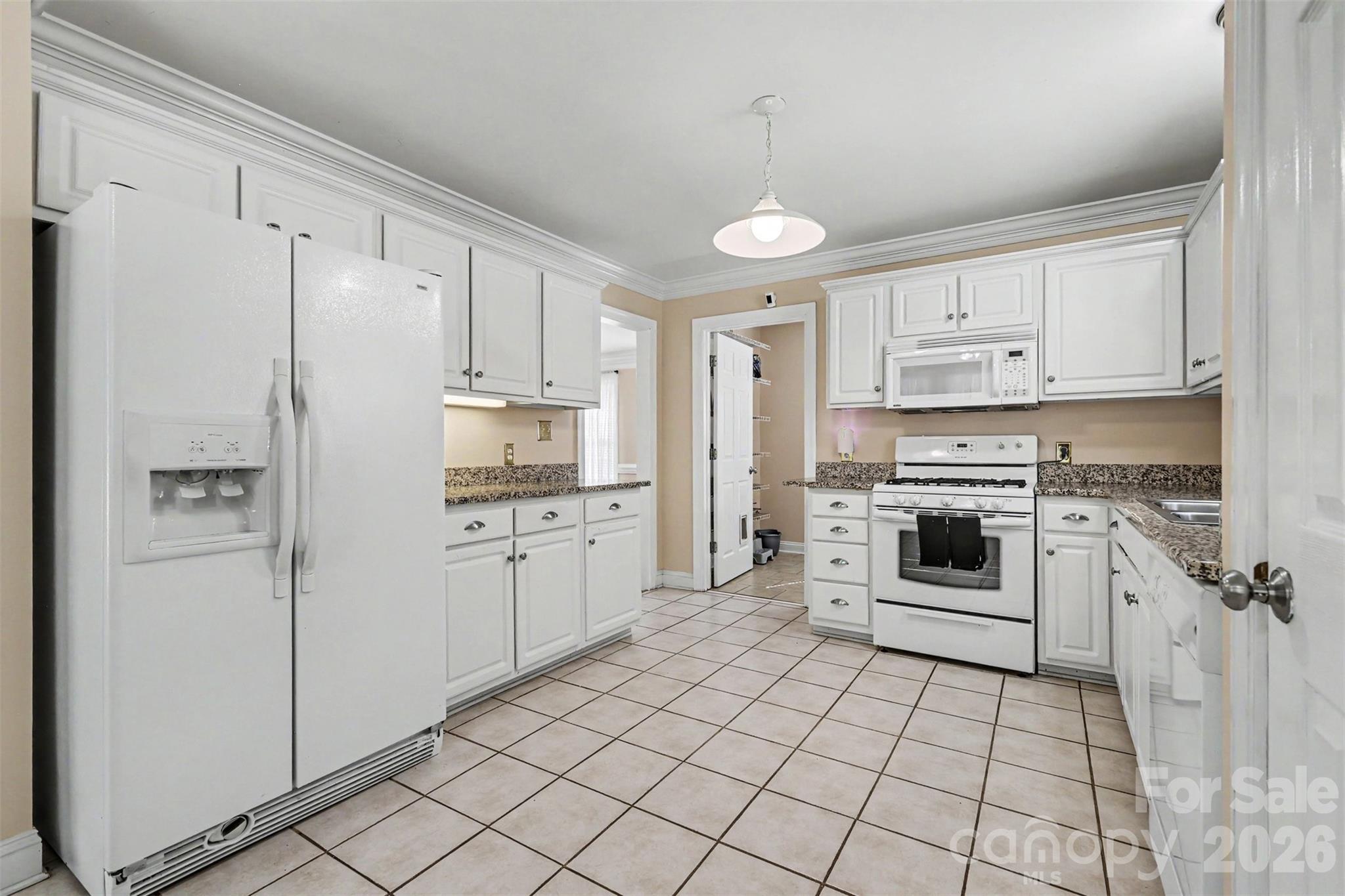 809 Robertson Road Rock Hill, SC 29730 - Photo 3 of 26 Gallery Image 3