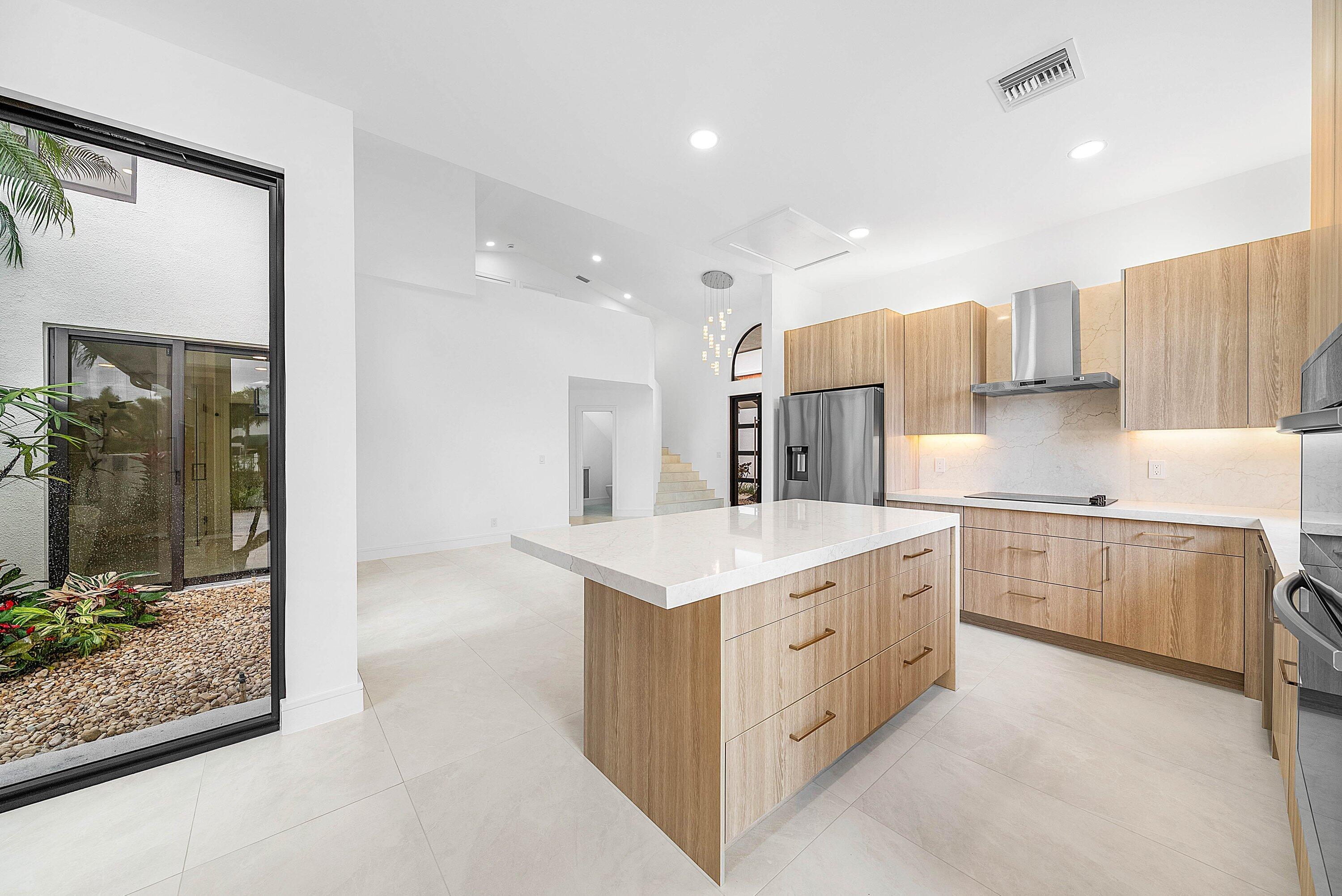 6547 Via Rosa Boca Raton, FL 33433 - Photo 13 of 55 Kitchen