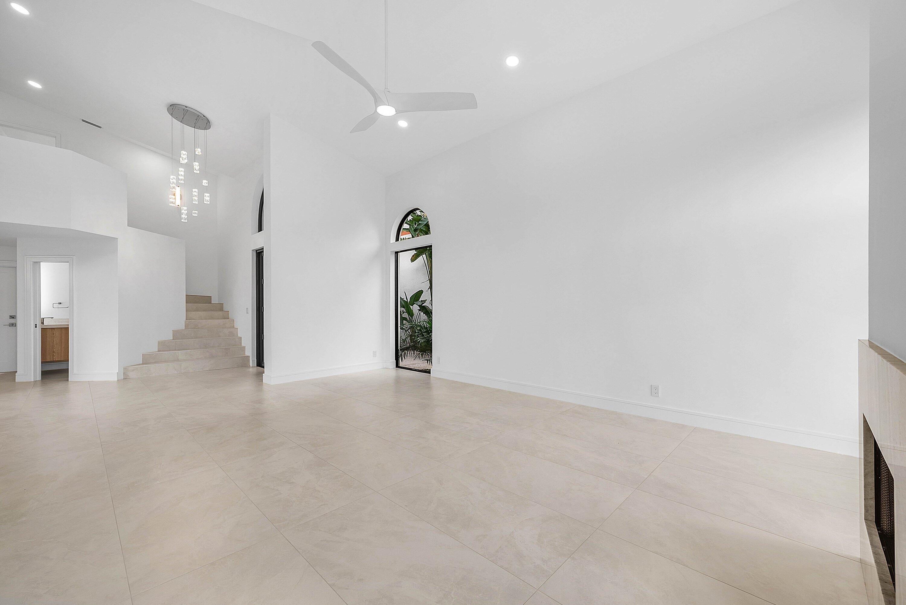 6547 Via Rosa Boca Raton, FL 33433 - Photo 6 of 55 Family Room