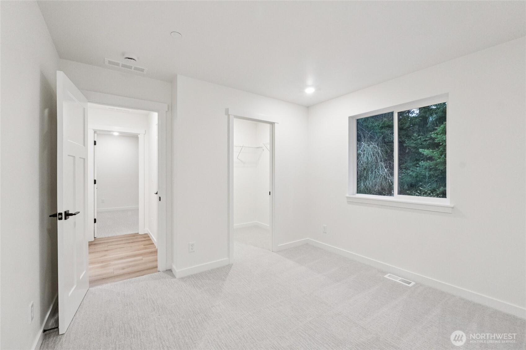 24327 13 Avenue Southeast, Unit CR19 Bothell, WA 98021 - Photo 19 of 29
