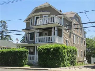 $1,000 | 129-131 Highland Avenue, Unit 4, Waterbury, CT 06708