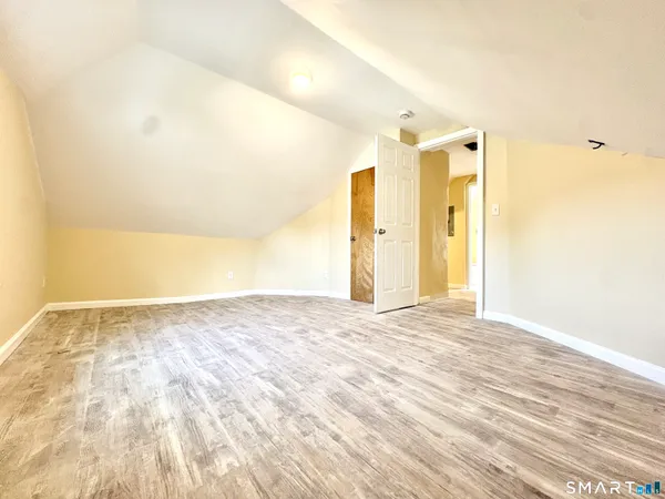 $1,000 | 129-131 Highland Avenue, Unit 4, Waterbury, CT 06708