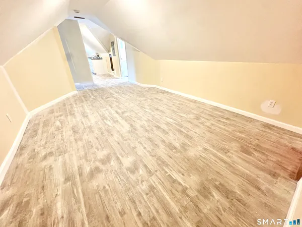 $1,000 | 129-131 Highland Avenue, Unit 4, Waterbury, CT 06708