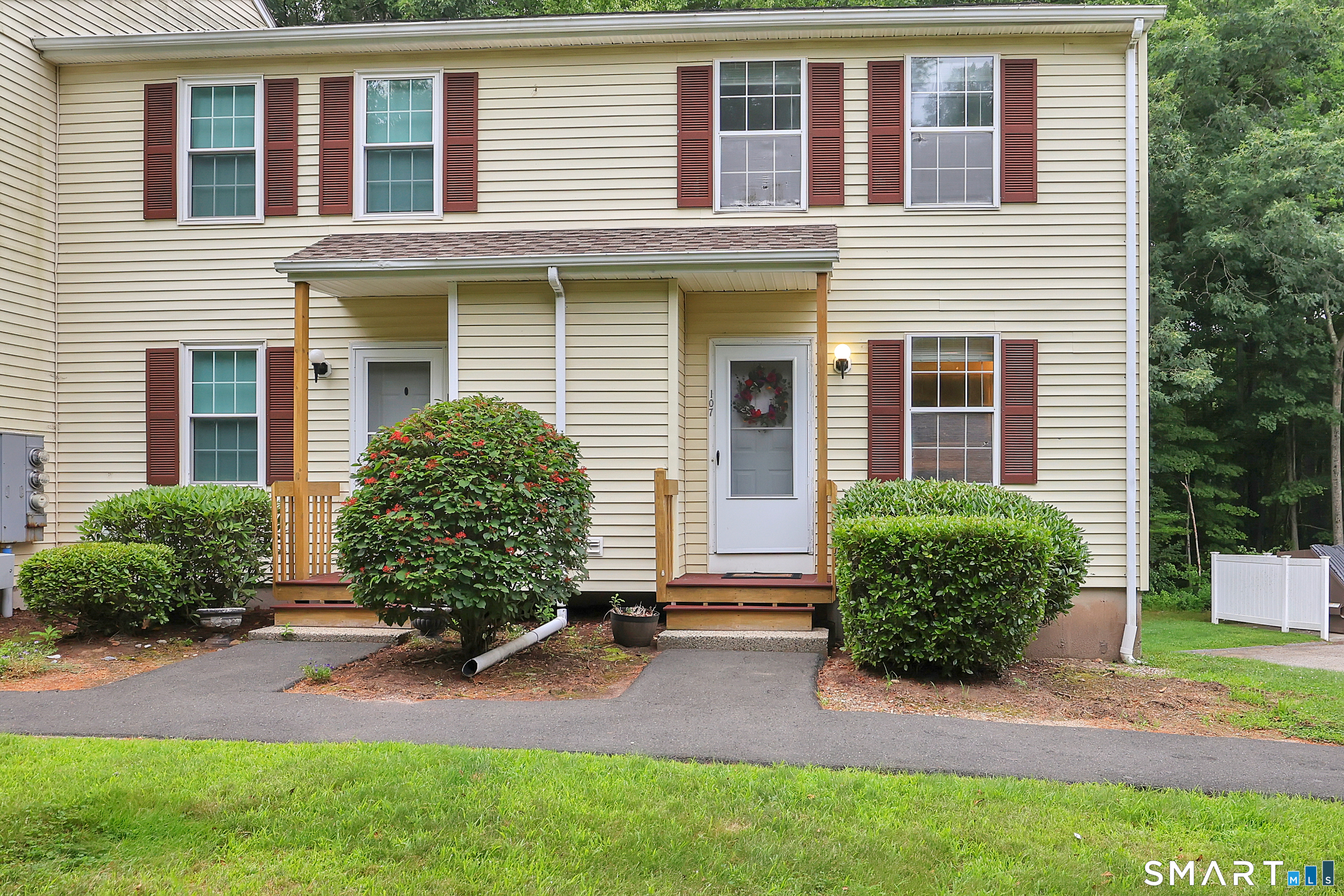 745 Merrow Road, Unit 107 Coventry, CT 06238 - Photo 1 of 39