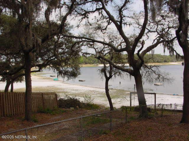 6686 Brooklyn Bay Road Keystone Heights, FL 32656 - Photo 4 of 22 Deck to Lake View 2