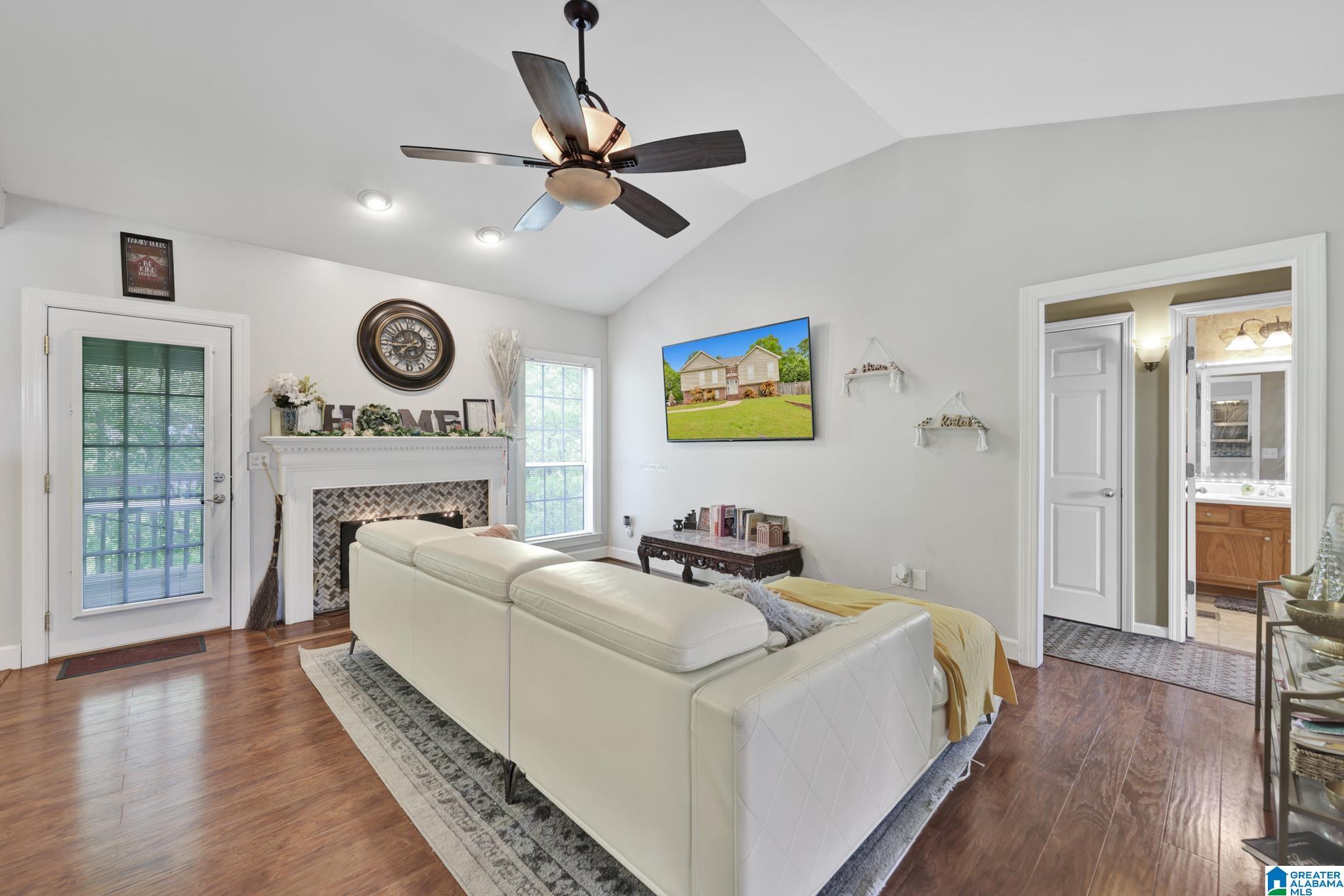 152 Woodland Ridge Road Odenville, AL 35120 - Photo 4 of 17