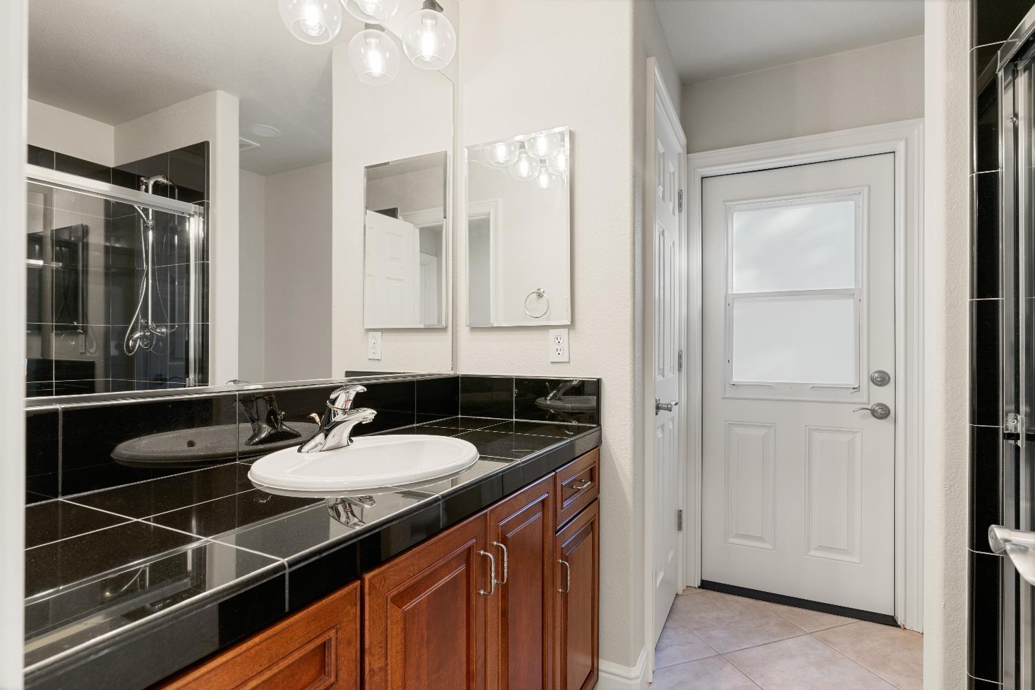 1580 Vista Ridge Way Roseville, CA 95661 - Photo 19 of 58