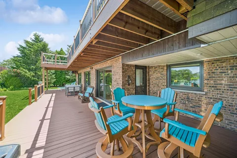 $1,650,000 | 2036 Valley Lo Lane, Glenview, IL 60025
