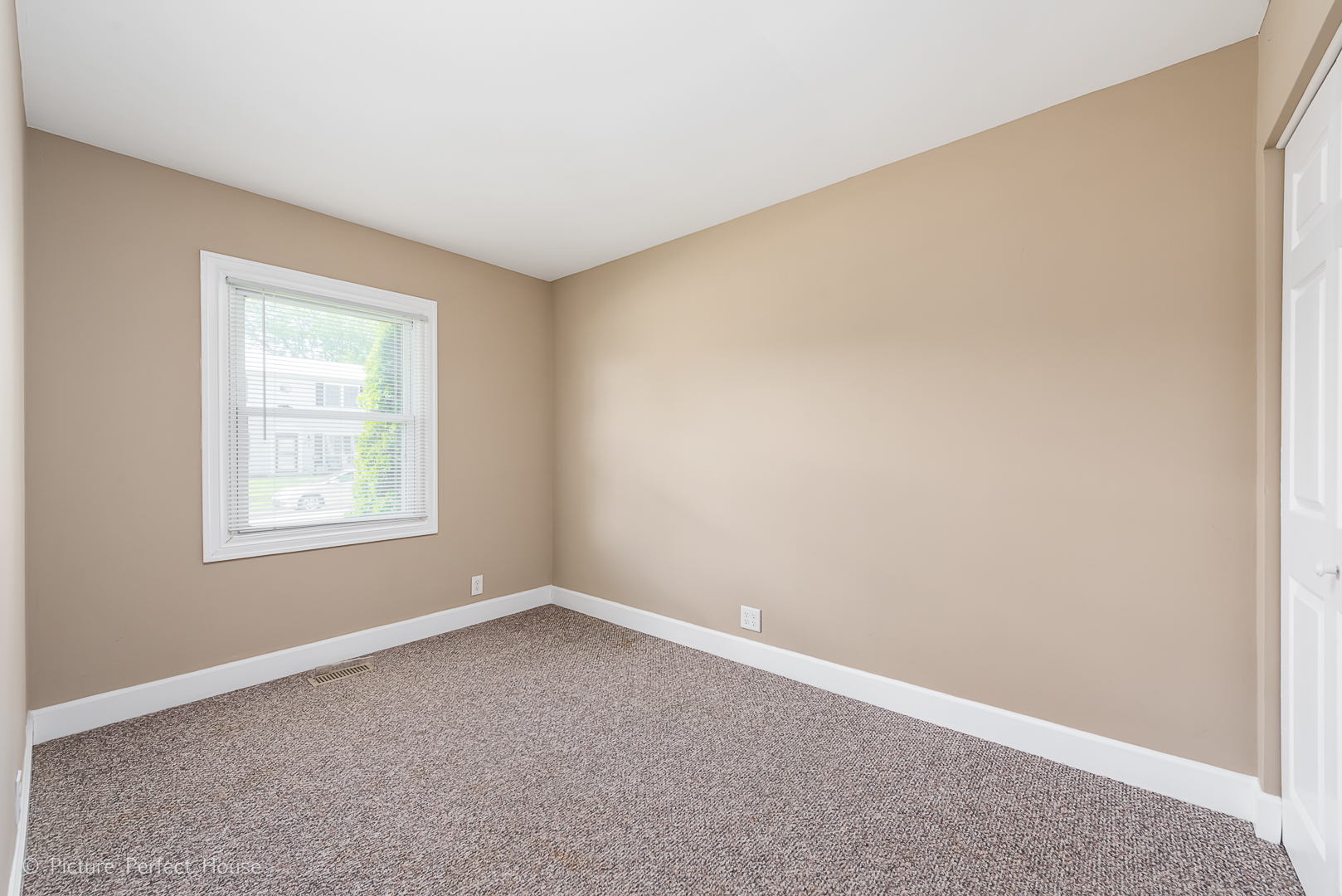 232 Haller Avenue Romeoville, IL 60446 - Photo 12 of 17