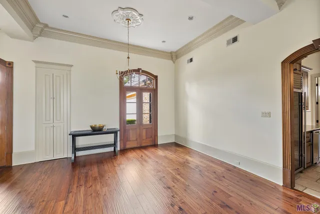 $1,075,000 | 3203 Lexington Lakes Avenue, Baton Rouge, LA 70810