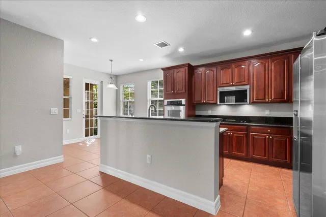 $1,115,000 | 118 Wicklow Lane, Jupiter, FL 33458
