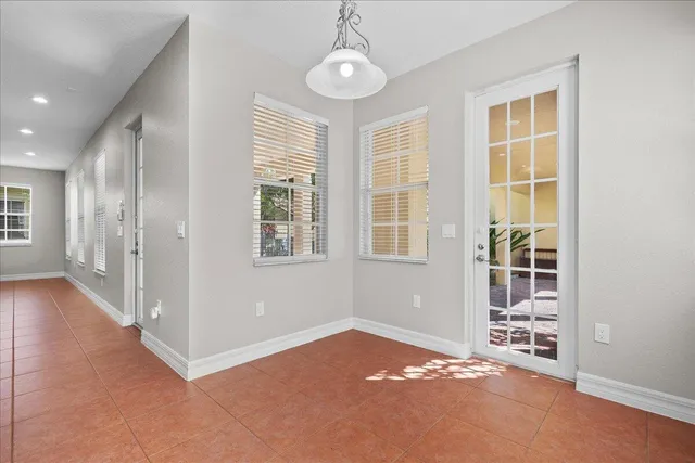 $1,175,000 | 118 Wicklow Lane, Jupiter, FL 33458