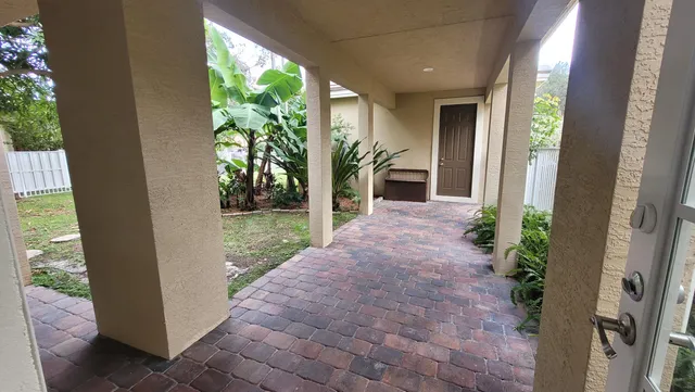 $1,175,000 | 118 Wicklow Lane, Jupiter, FL 33458
