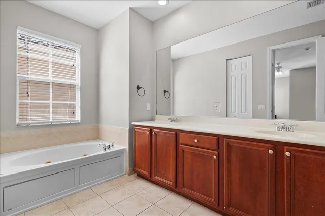 $1,175,000 | 118 Wicklow Lane, Jupiter, FL 33458