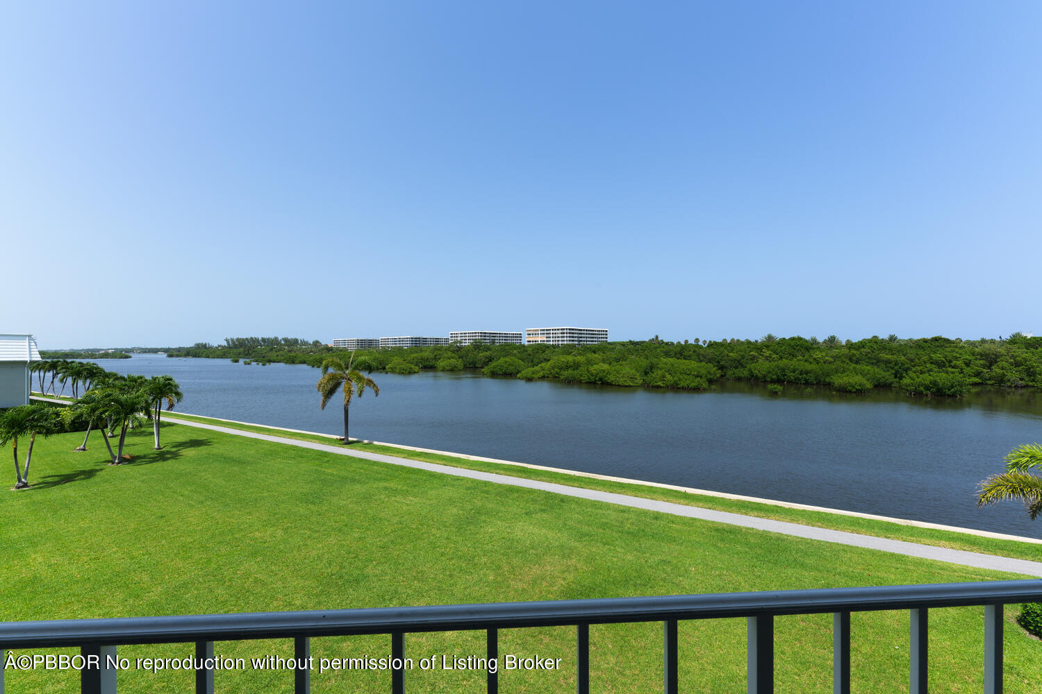 2185 Ibis Isle Rd Unit 10