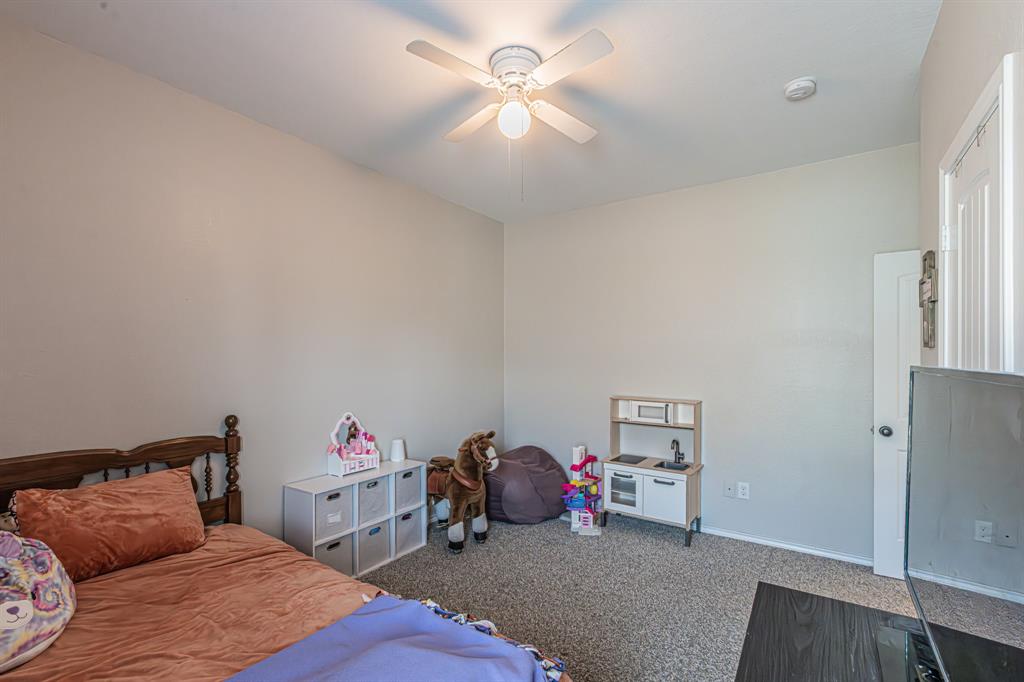 405 Calder Lane Ponder, TX 76259 - Photo 26 of 36
