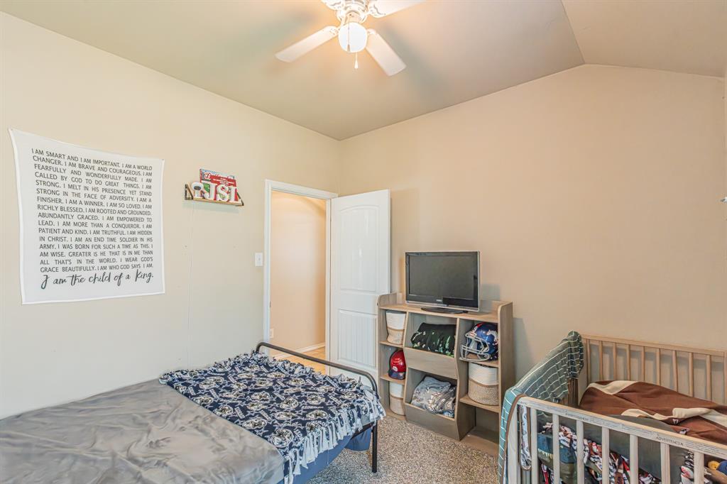 405 Calder Lane Ponder, TX 76259 - Photo 27 of 36