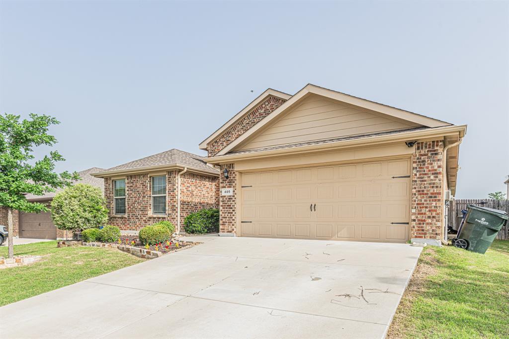 405 Calder Lane Ponder, TX 76259 - Photo 6 of 36