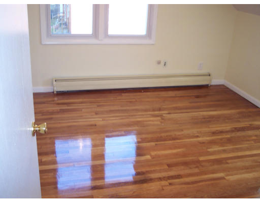 100 Slater Avenue Springfield, MA 01119 - Photo 8 of 12 a view of entryway
