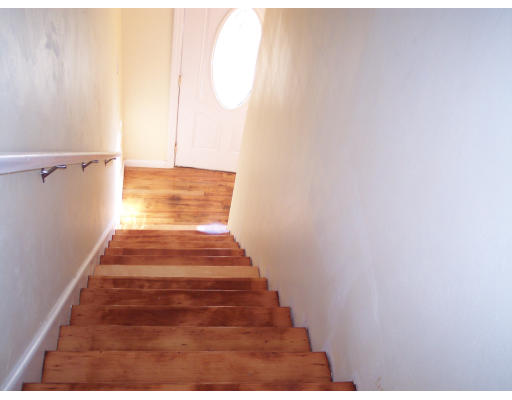 100 Slater Avenue Springfield, MA 01119 - Photo 10 of 12 a view of entryway